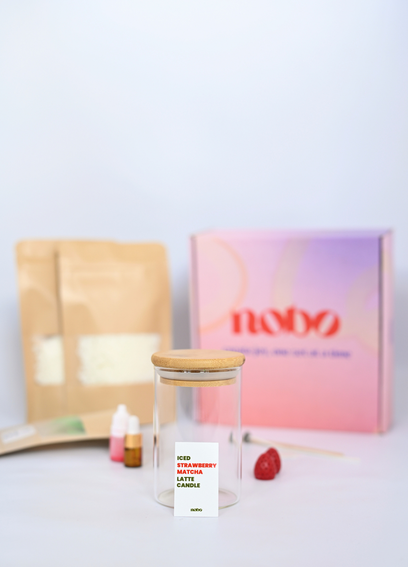 Iced Strawberry Matcha Latte Candle Kit